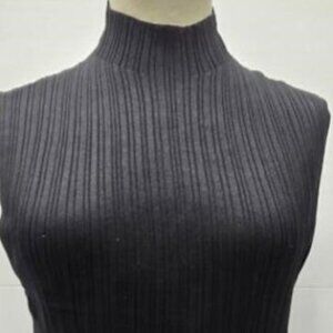 Abercrombie & Fitch:  Sleeveless Top (black)
